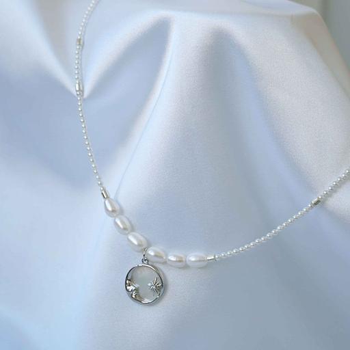 Колье из перламутра и жемчуга с подвеской «Эссенция луны», опт фото 1