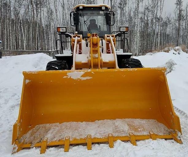 Фронтальный погрузчик Lonking CDM856 фото 3