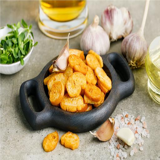 Baguette croutons with garlic фото 1