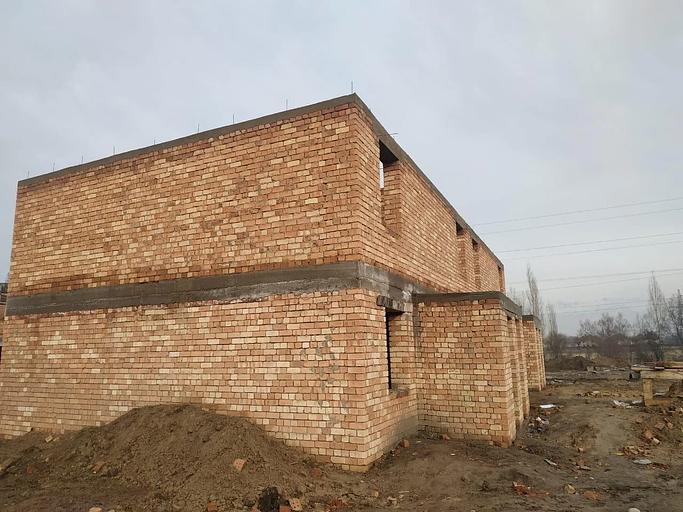 Красный керамический кирпич фото 1