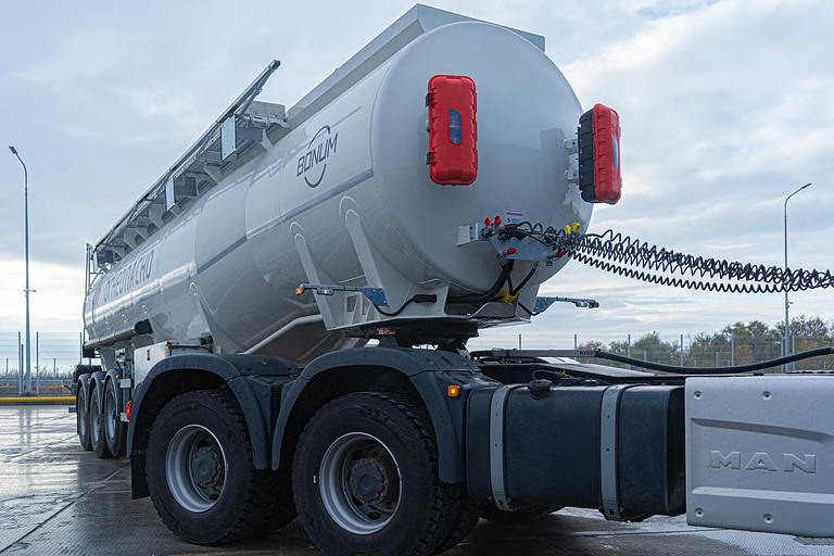 Бензовоз 35 м³ трёхосный 914210 фото 2