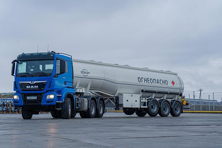 Бензовоз 35 м³ трёхосный 914210 фото 3