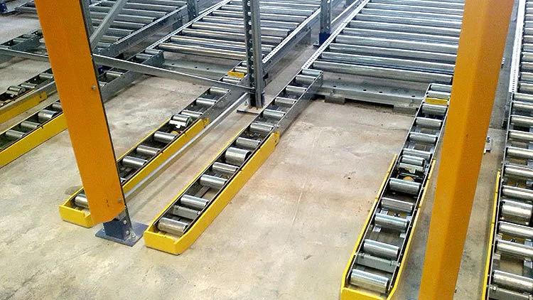 Гравитационные стеллажи для склада ОПТ фото 6