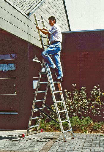 Универсальная лестница Corda 3×9 фото 5