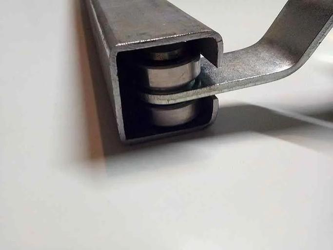 Направляющая под ролик сдвижного тента, 3000мм фото 2