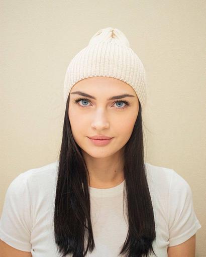 Шапка тыковка без подворота Светло-бежевая ОПТ фото 1