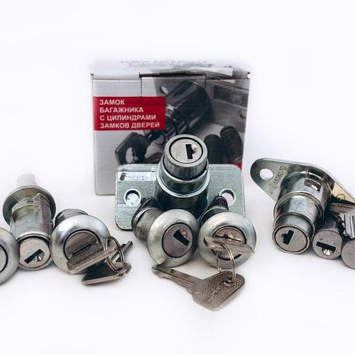 Замок багажника с цилиндрами замков дверей 2105-6100040С фото 1