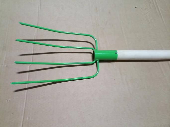 Вилы сенные № 55 с черенком ОПТ фото 1