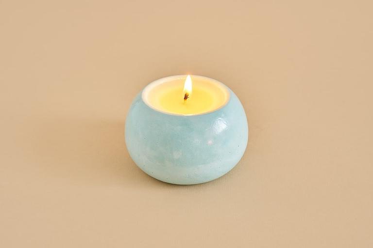 香味大豆蜡蜡烛 Eden touch “Ball” 石膏烛台，白色 фото 2